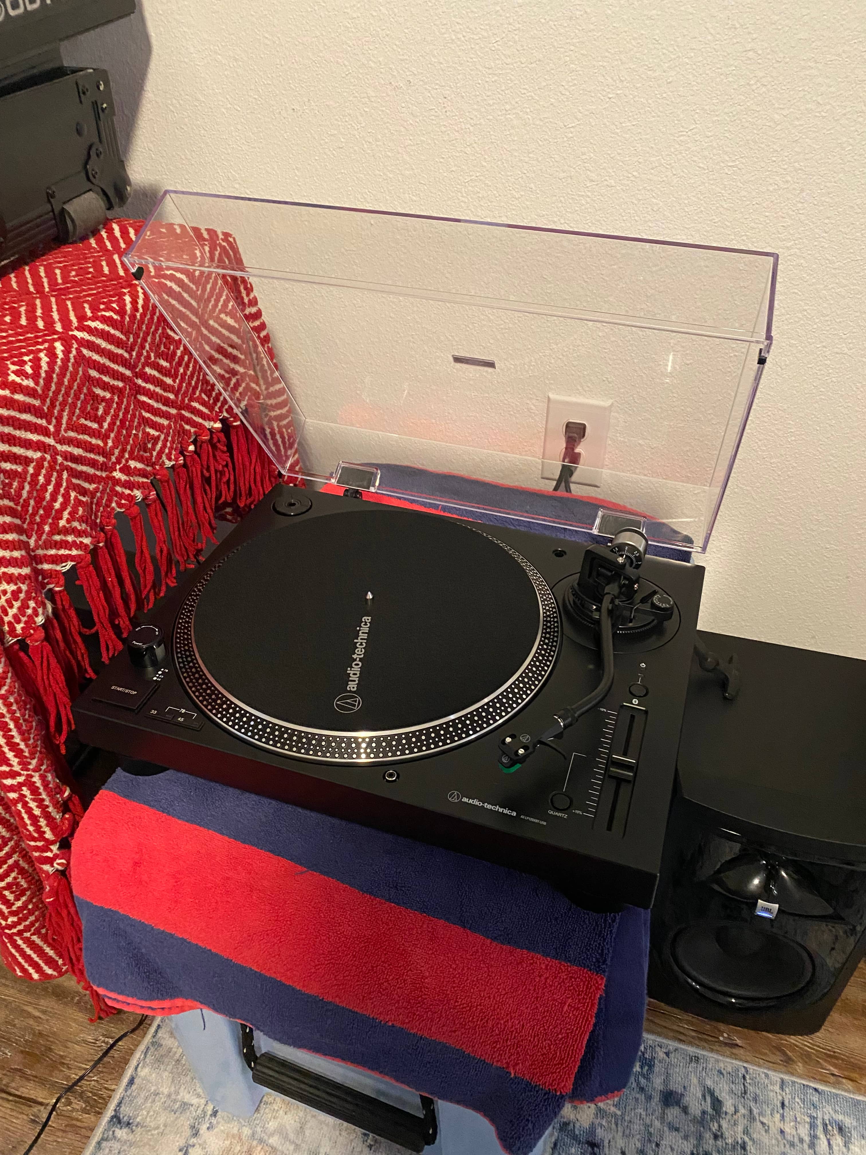 Audio product photo – before enhancement